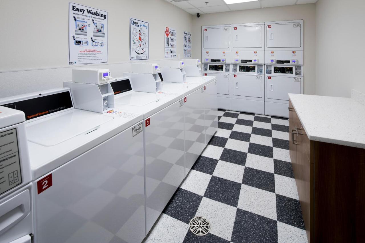 Uptown Suites Extended Stay Denver Co -เวสต์มินสเตอร์ ภายนอก รูปภาพ
